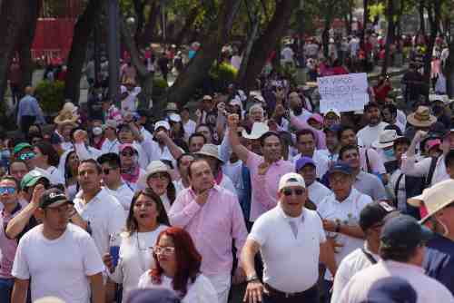 Seguiremos defendiendo la democracia, aseguró Enrique Vargas del Villar